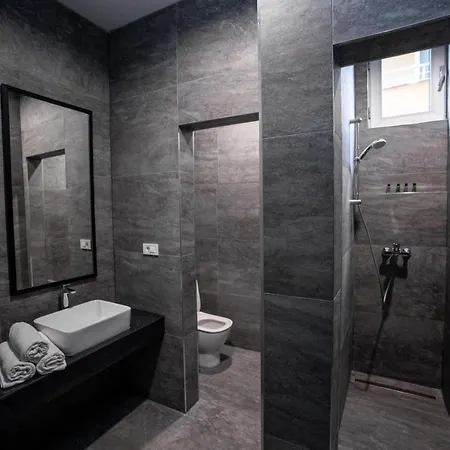 Griffon Bar Food Apartments Struga Extérieur photo