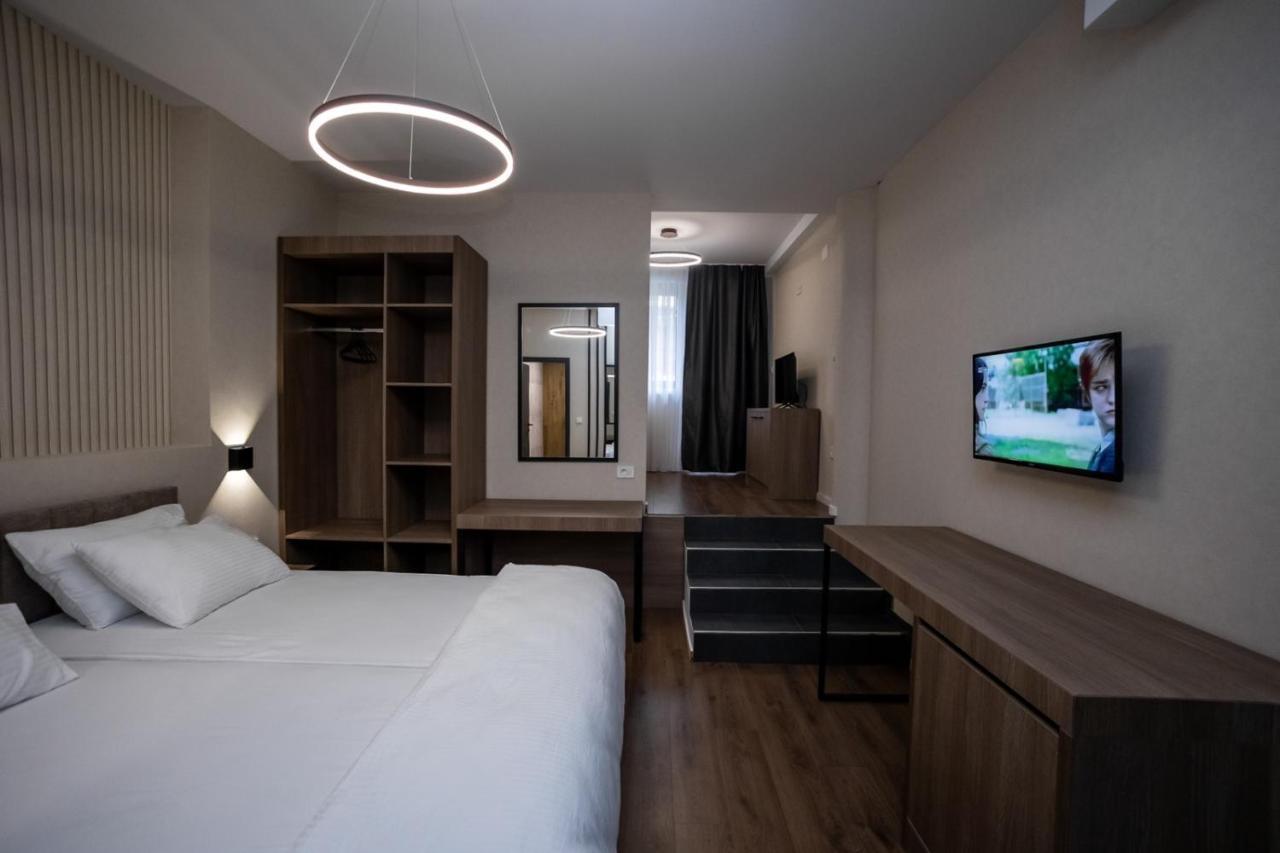 Griffon Bar Food Appartement Struga